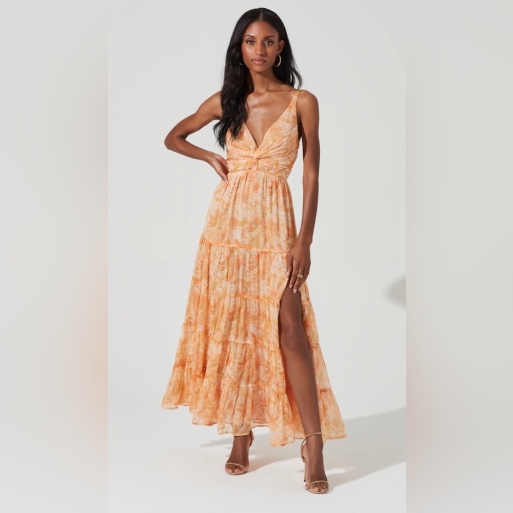 Brand bed ASTR the label floral tiered maxi dress with accent slit.